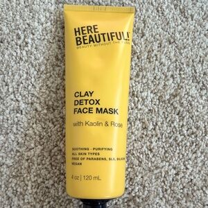 Here Beautiful Clay Detox Face Mask